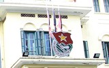 Cơ quan, công sở ở Hà Nội treo cờ rủ ngày Quốc tang Chủ tịch nước Trần Đại Quang